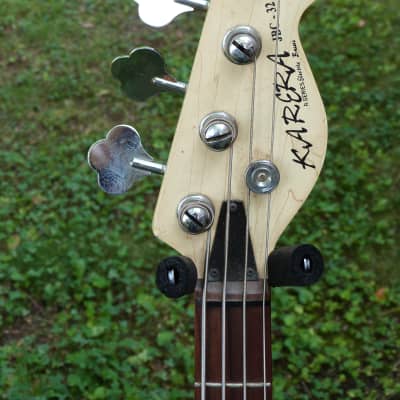 Karera JBC-32 bass guitar  red image 4