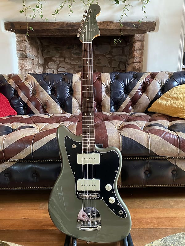 Fender MIJ Hybrid '60s Jazzmaster | Reverb