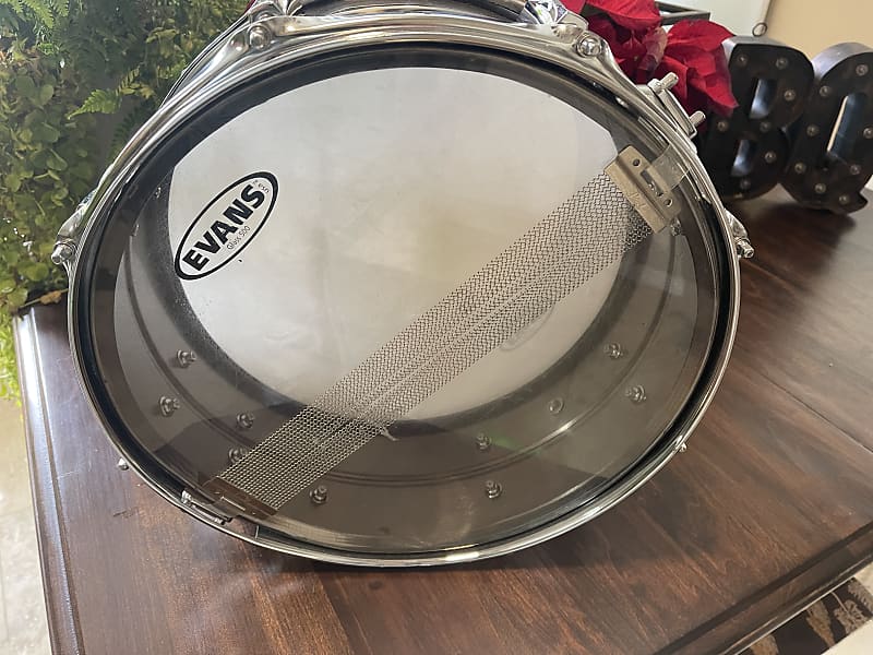 Pearl reintroduces a full SensiTone snare lineup - Drum Nuts (& Bolts)