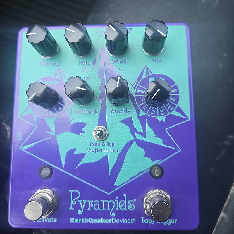 EarthQuaker Devices Pyramids