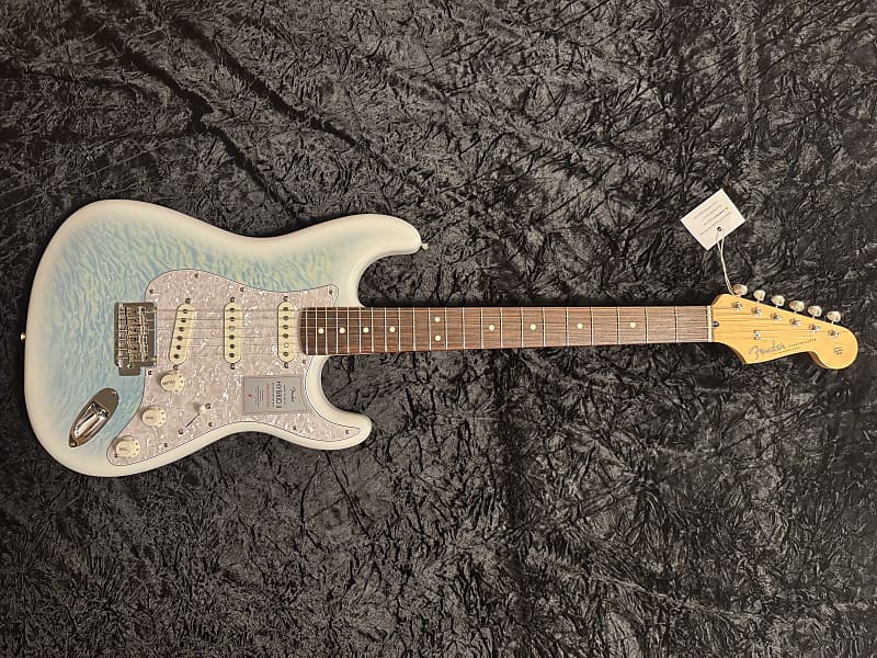 Fender 2024 Collection, Made in Japan Hybrid II Stratocaster