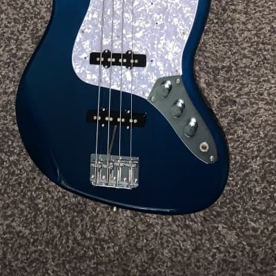 Fender Japan Jazz Bass Silver Series Black Electric Bass Fender Japan Jazz Bass Silver Series Black Electric Bass