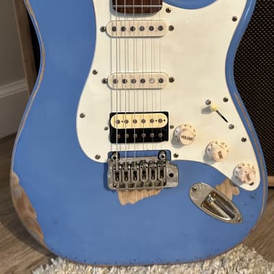 Big River/Fender HSS Stratocaster**Lake Placid Blue Nitro Relic**Suhr HSS Set (ML’s + SSV+)**Coil Tap image 3