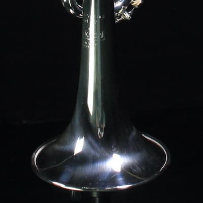 Bach Stradivarius LR180S37 Reverse Lead Professional Bb Trumpet (Silver Plated) image 7