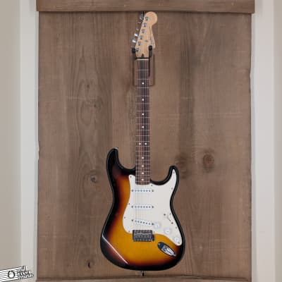 Fender Standard MIM Stratocaster Sunburst 2005 w/ Gig Bag image 2