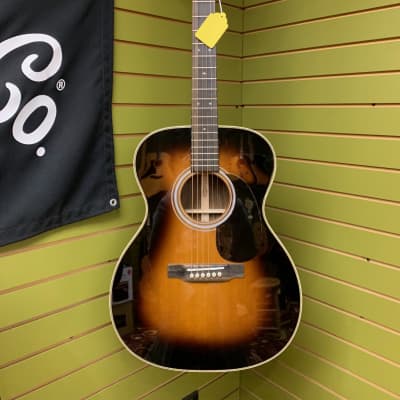 Martin Standard Series 000-28 | Reverb