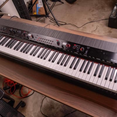 Korg Grandstage 88-Key Digital Piano - Black