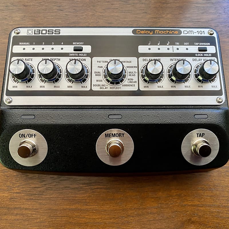 Boss DM-101 Delay Machine