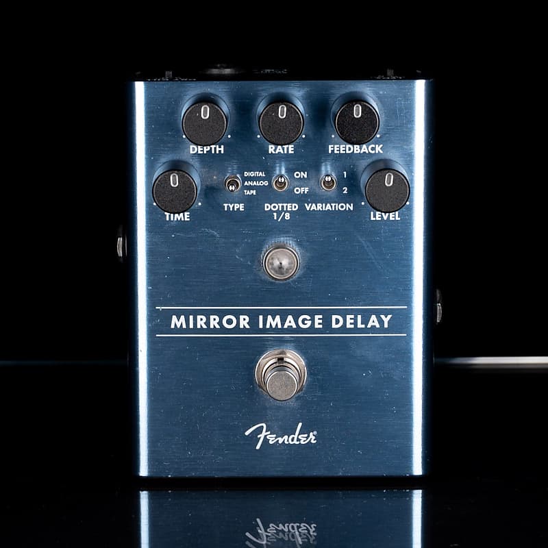 Fender Mirror Image Delay