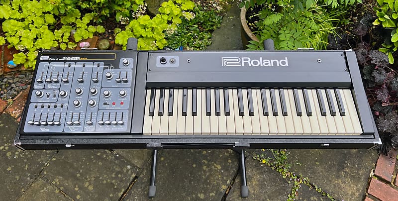 Roland SH-3A 44-Key Vintage Analog Synthesizer 1974-1978