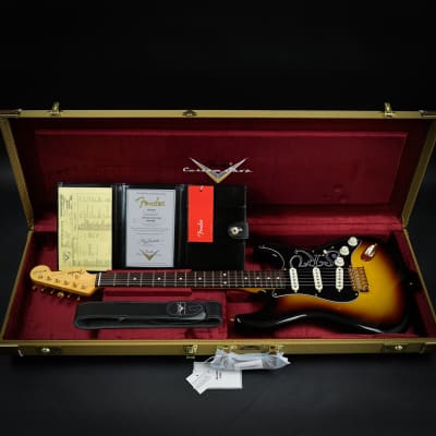 Fender Custom Shop Stevie Ray Vaughan Stratocaster SRV Signature NOS 3 Tone Sunburst 2024 (CZ572568) image 3