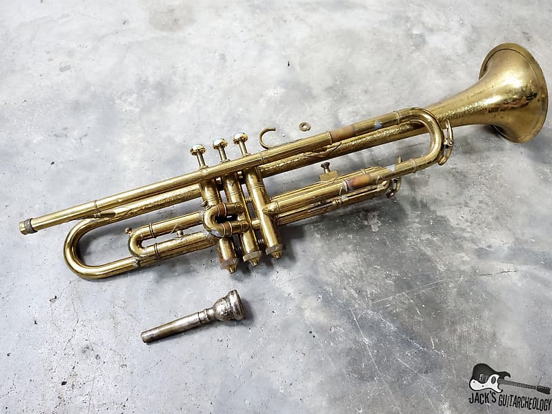20 inches Vintage Brass Trumpet with Canvas Cover Trumpet Musical  Instruments