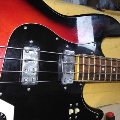 Raven 4 string Bass 1960s - Red SunBurst image 6