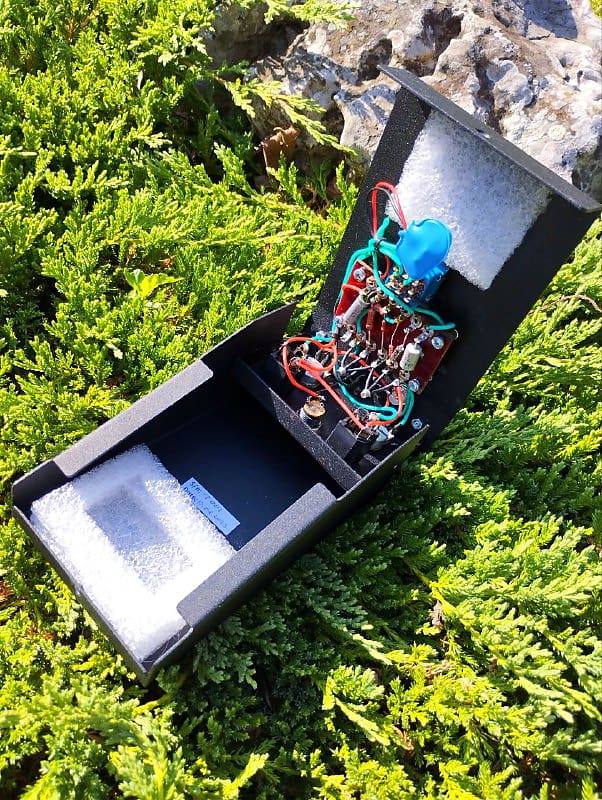 Maya Devices FF-1 - Soviet NOS components Fuzz Face | Reverb