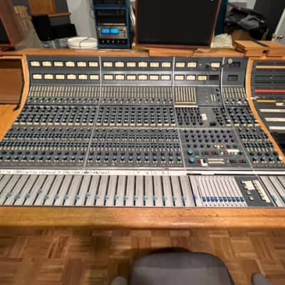 Neve 8058 1977- grey image 1