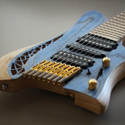 OD Guitars Minerva Multi Scale 8 Strings 2019 - Transparent Blue image 4