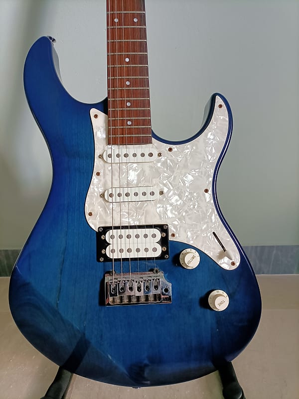 YAMAHA PAC604W TBL トランスルーセントブルー 90年代モデル