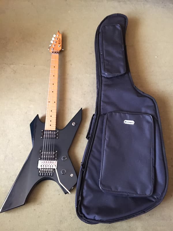 Killer KG-Stallion 1988 Black Akira Takasaki Model ESP made