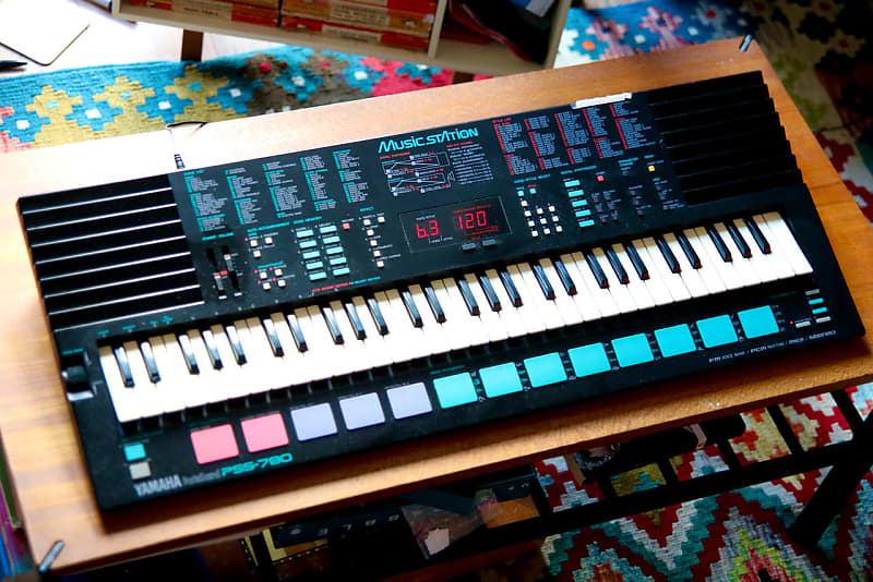 Yamaha PSS-780☆FMシンセサイザー☆MIDI搭載☆日本製 Yamaha PSS-780☆FMシンセサイザー☆MIDI搭載☆日本製