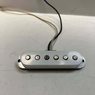 Seymour Duncan Alnico Pro II Staggered Strat Pickup image 1