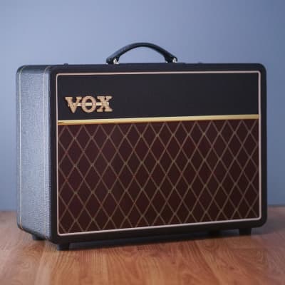 正規激安】 生産終了 訳ありVOX AC10C1 CB Limited Edition ...