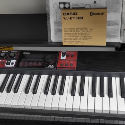 Casio CT-S1000V Casiotone 61-Key Vocal Synthesizer Keyboard