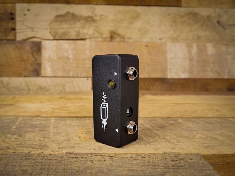 JHS Little Black Buffer Pedal | Sweetwater