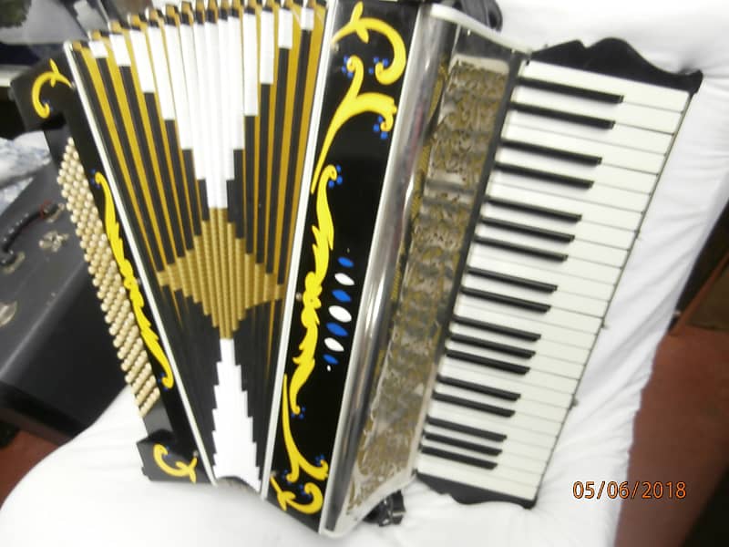HOHNER Hohner Piano 120 bass accordion 19101915 shine Reverb Canada
