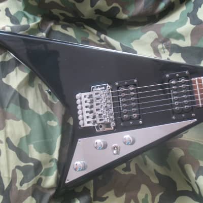 Jackson RR3 Randy Rhodes 1997 Black Made in Japan Bolt on neck Awesome! image 2