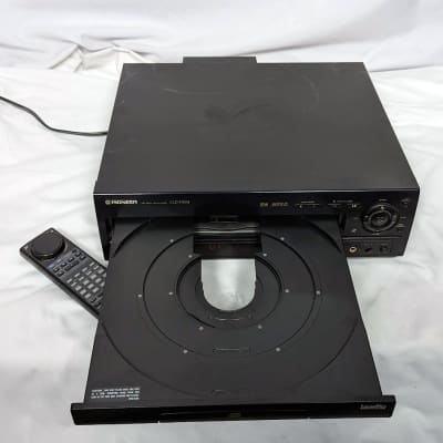 Pioneer CLD-D504 Karaoke Future LaserDisc LD CD CDV Player w/ Remote Control image 5