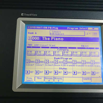 Korg TRITON EXTREME 76 KEYS - 2005 - Mint - Case included