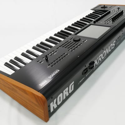 KORG KRONOS 2 61-Key image 2