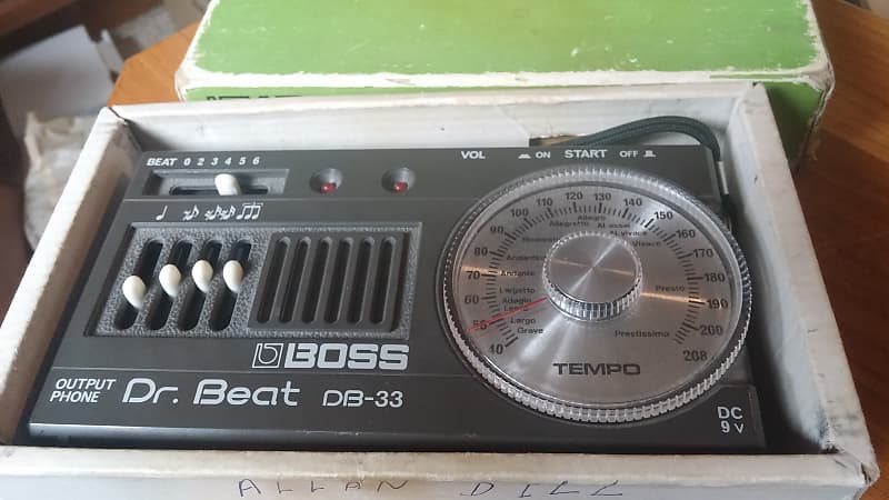 VINTAGE Roland Boss DB-33 Dr. Beat Metronome 70s 80s VERY COOL Original Box image 1