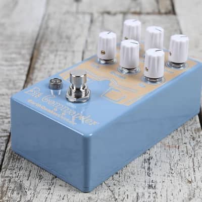EarthQuaker Limited Edition Bit Commander Electric Guitar Octave Effects Pedal image 6