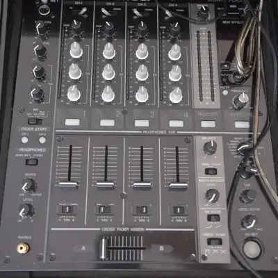 Full DJ set (2✗ Pioneer CDJ 900 + DJM 700 Mixer ) with travel case | Reverb
