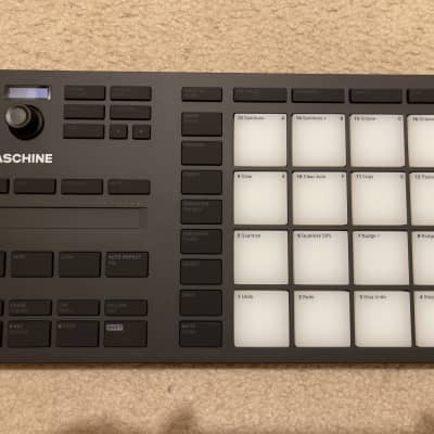 Native Instruments Maschine Mikro MKIII | Reverb