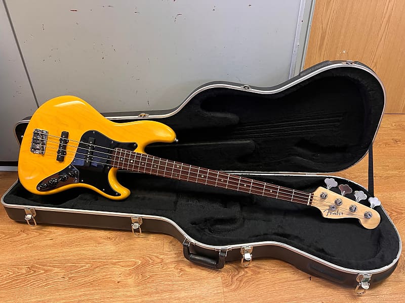 Fender American Deluxe Jazz Bass Ash Butterscotch Blonde 2008 Bass 