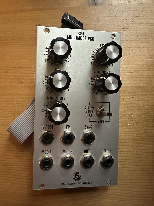 Synthesis Technology e330 Multimode VCO