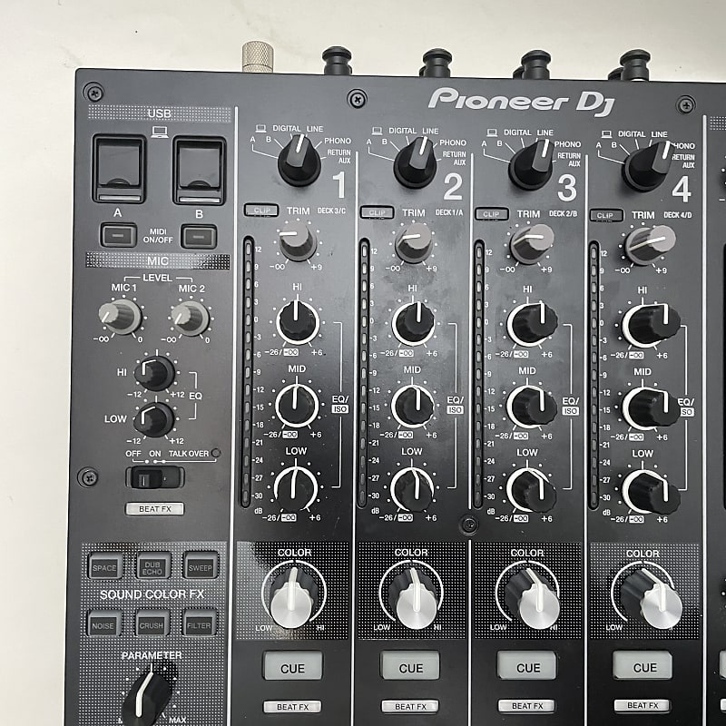 Pioneer DJM-900NXS2 4 Channel Pro DJ Mixer with X-Pad Control Bar - Black –  Fleet Pro Sound