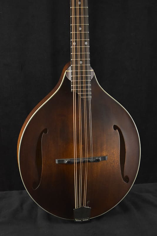 Eastman MDO305 A-Style F-Hole Octave Mandolin Classic Finish - Fuller's  Guitar