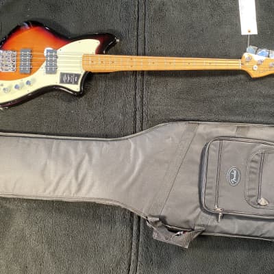 Fender Player Plus Active Meteora Bass 2022 3-Color Sunburst MX22024654 (9 lbs. 12.4 oz.) image 1