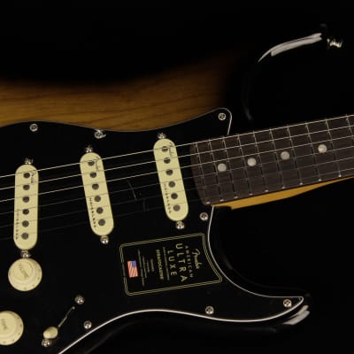 Fender American Ultra Luxe Stratocaster - RW 2CS (#997) image 3