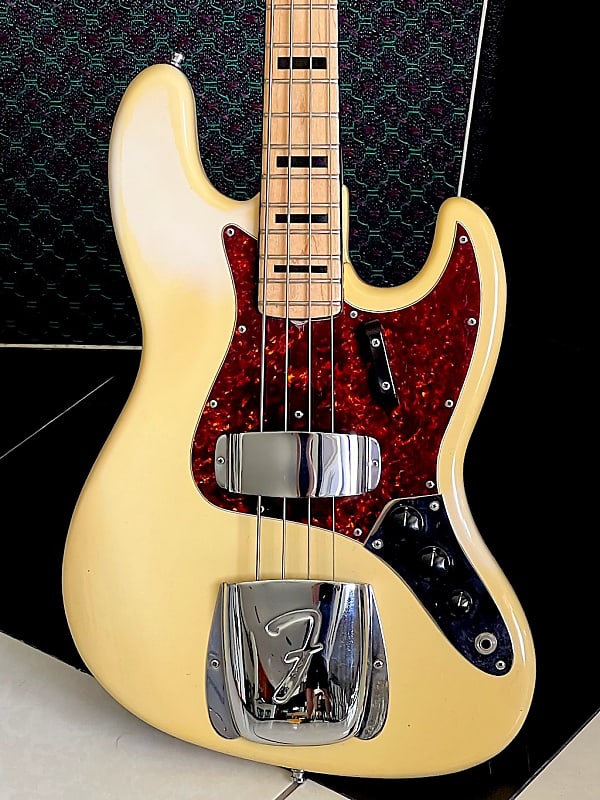 Fender Jazz Bass 1970 - Hens Teeth Beware...how about a 100% original Olympic White Custom Color "Maple Cap Neck" Jazz Bass ! image 1