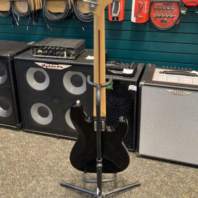 Fender Player-Series Left-Handed Precision Bass 2018 - Black image 5