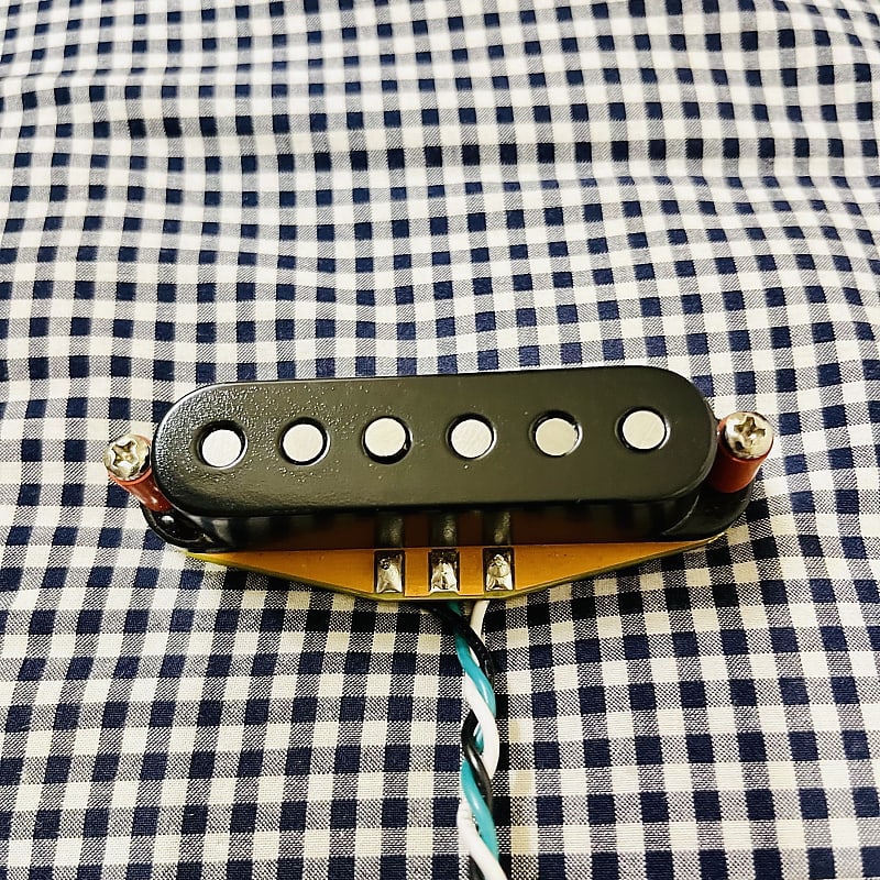 Fender Noiseless Gen4 Stratocaster Pickup - Neck | Reverb