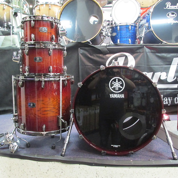 Yamaha live custom outlet amber shadow sunburst
