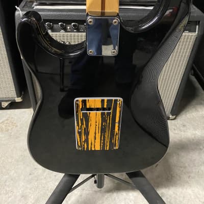 1998 Fender Standard Stratocaster - Black image 4