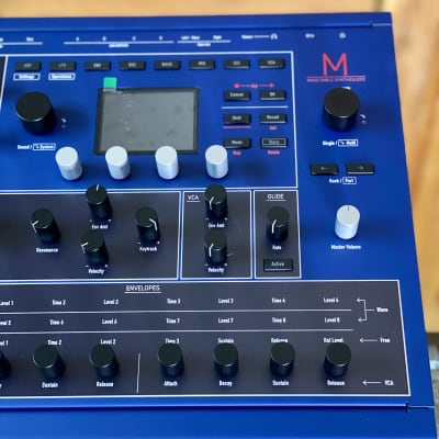 Waldorf M 8-Voice Wavetable Desktop Synthesizer  - Blue image 5
