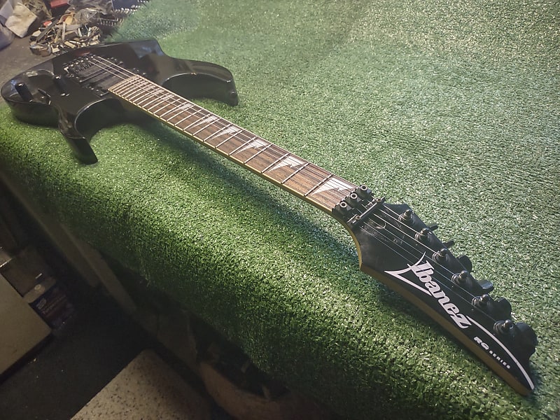 Ibanez RG370DX ボディリフィニッシュ品 Ibanez RG370DX Sparkle Iridescent Rainbow Flake Electric