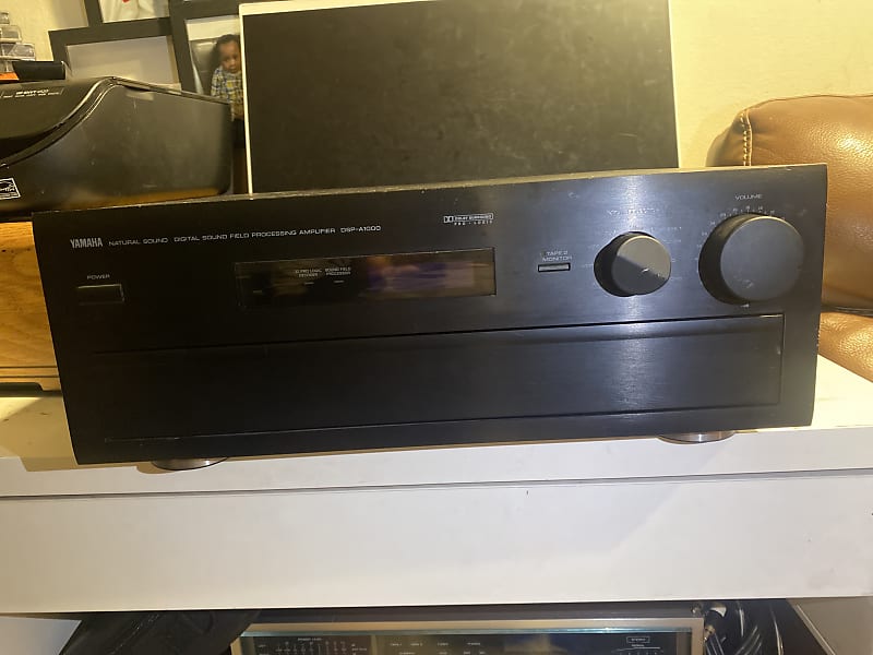 Yamaha dsp amplifier DspA1000  			